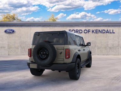 2026 Ford Bronco Outer Banks®