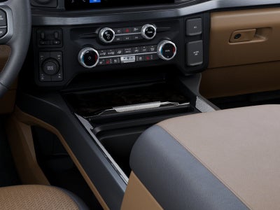 2027 Ford Super Duty F-350® Lariat®