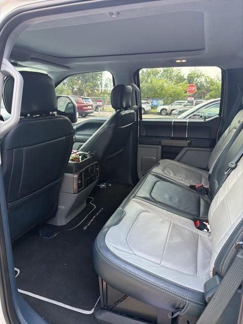 2022 Ford F-350SD Limited