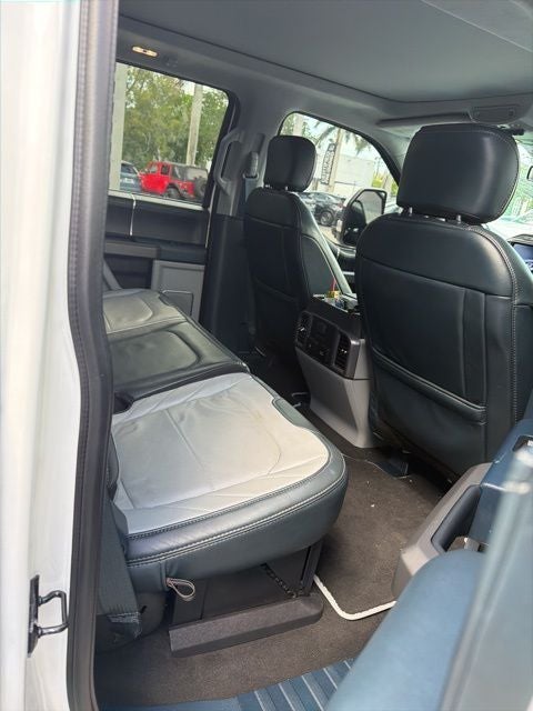 2022 Ford F-350SD Limited