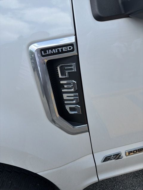 2022 Ford F-350SD Limited