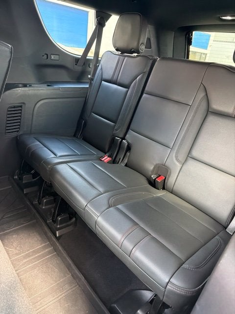 2021 Chevrolet Suburban RST