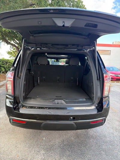 2021 Chevrolet Suburban RST