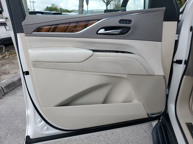 2021 Cadillac Escalade Sport Platinum