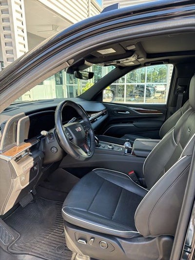 2024 Cadillac Escalade ESV Premium