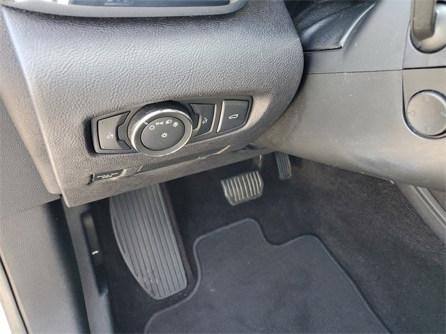 2017 Lincoln Continental Select