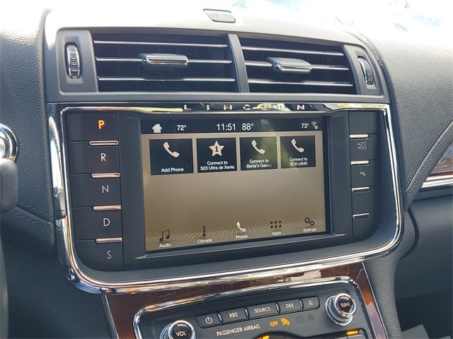 2017 Lincoln Continental Select