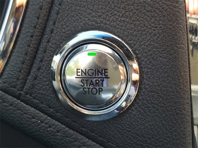 2017 Lincoln Continental Select