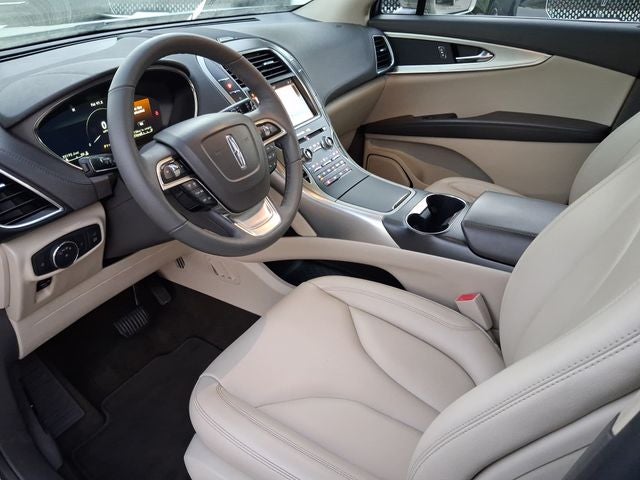 2019 Lincoln Nautilus Standard