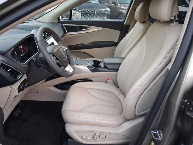 2019 Lincoln Nautilus Standard