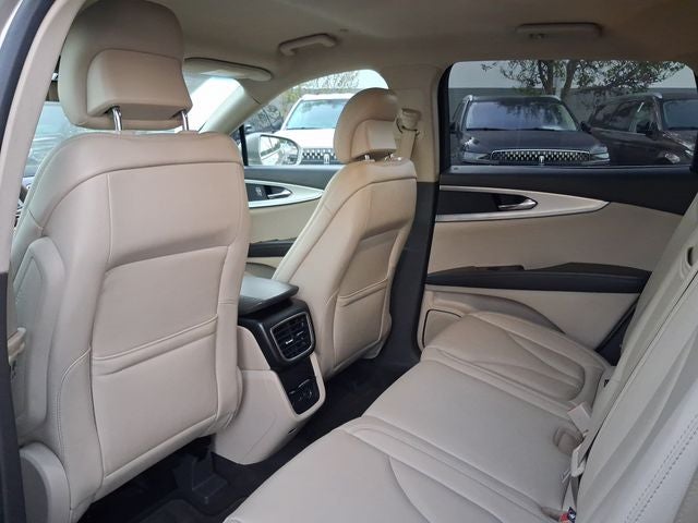 2019 Lincoln Nautilus Standard