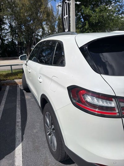 2022 Lincoln Nautilus Standard