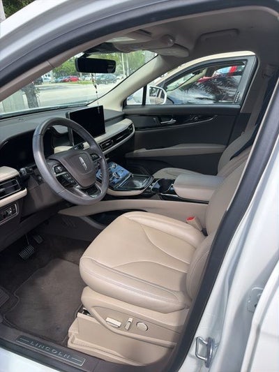 2022 Lincoln Nautilus Standard