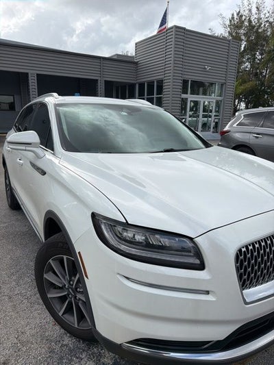 2022 Lincoln Nautilus Standard