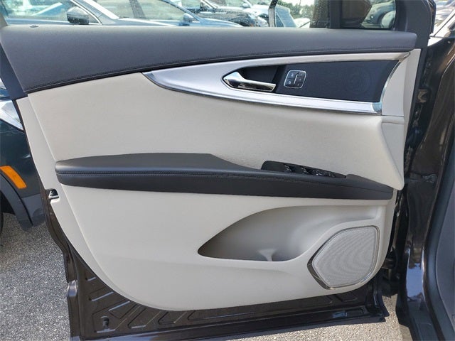 2020 Lincoln Nautilus Standard