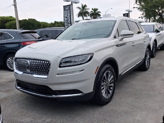 2023 Lincoln Nautilus Standard