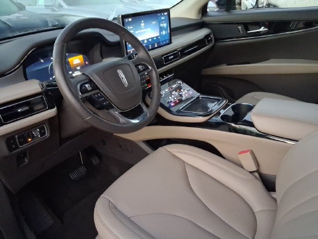 2023 Lincoln Nautilus Standard