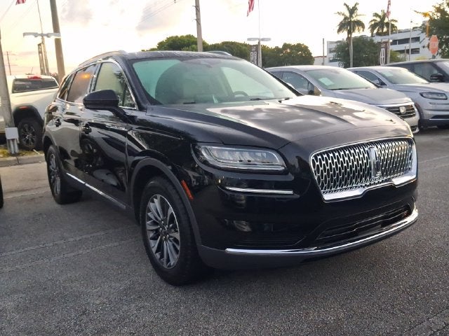 2023 Lincoln Nautilus Standard
