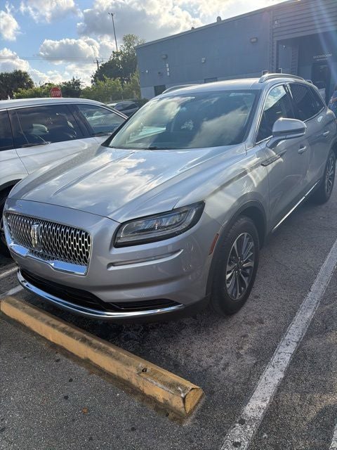 2023 Lincoln Nautilus Standard