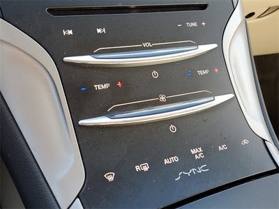 2016 Lincoln MKZ Base