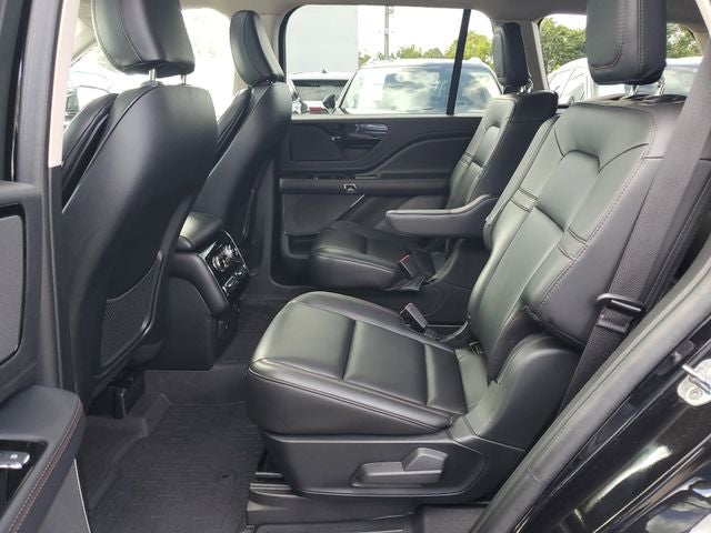 2023 Lincoln Aviator Standard