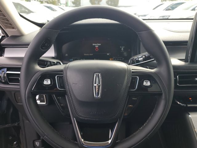 2023 Lincoln Aviator Standard