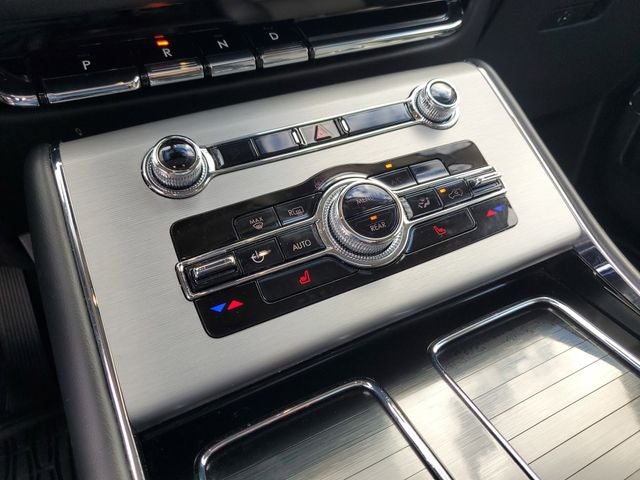 2023 Lincoln Aviator Standard