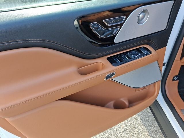 2023 Lincoln Aviator Black Label Premium