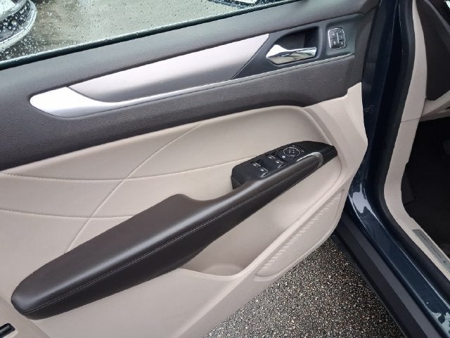 2019 Lincoln MKC Standard