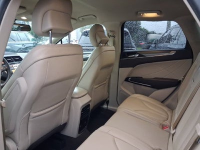 2019 Lincoln MKC Standard