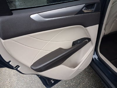 2019 Lincoln MKC Standard
