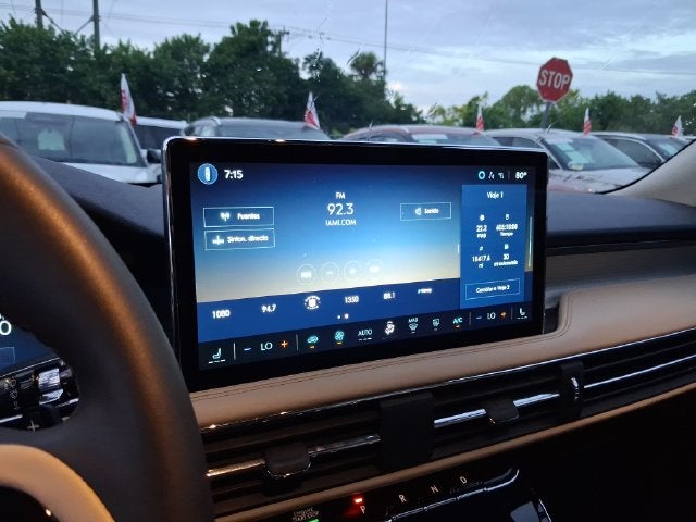 2025 Lincoln Corsair Premiere