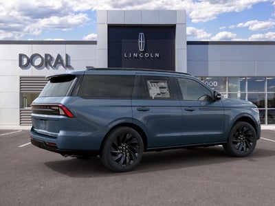 2027 Lincoln Navigator Reserve