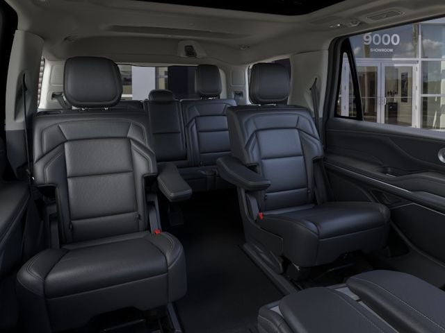 2025 Lincoln Navigator Reserve Service Loaner