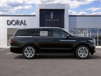 2027 Lincoln Navigator Premiere