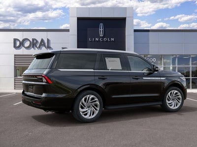 2027 Lincoln Navigator Premiere