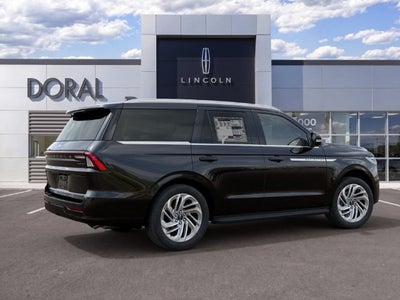 2027 Lincoln Navigator Premiere