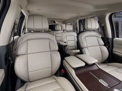 2027 Lincoln Navigator Premiere
