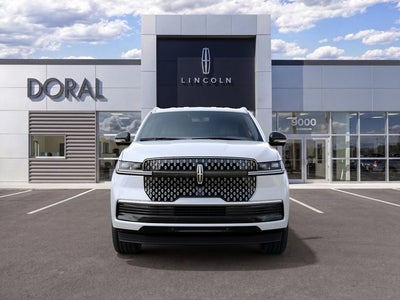 2027 Lincoln Navigator Premiere