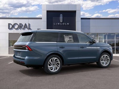 2027 Lincoln Navigator Reserve