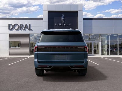2027 Lincoln Navigator Reserve