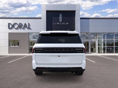 2025 Lincoln Navigator L Reserve Service Loaner