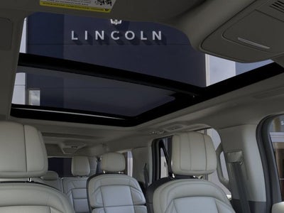 2025 Lincoln Navigator L Reserve Service Loaner