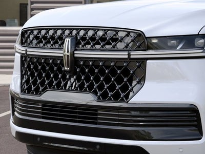 2027 Lincoln Navigator L Reserve