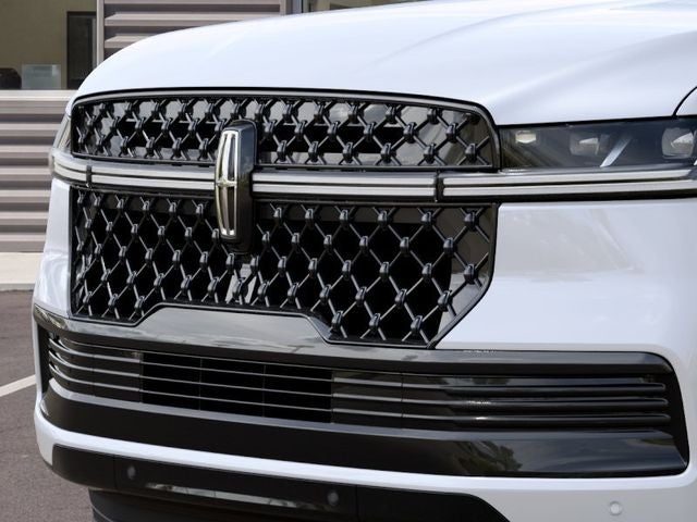 2027 Lincoln Navigator L Reserve
