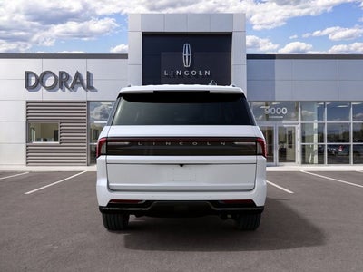 2027 Lincoln Navigator L Reserve
