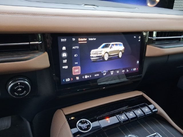 2025 Lincoln Navigator L Black Label