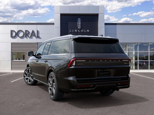 2027 Lincoln Navigator L Black Label