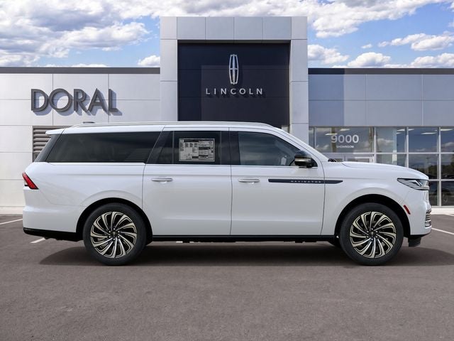 2027 Lincoln Navigator L Black Label