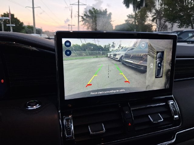 2022 Lincoln Navigator L Black Label